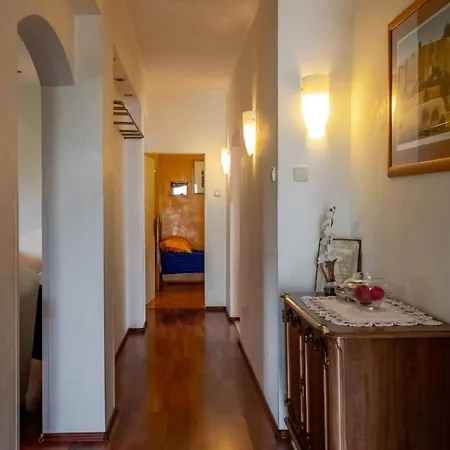 Gea Apartman Ičići