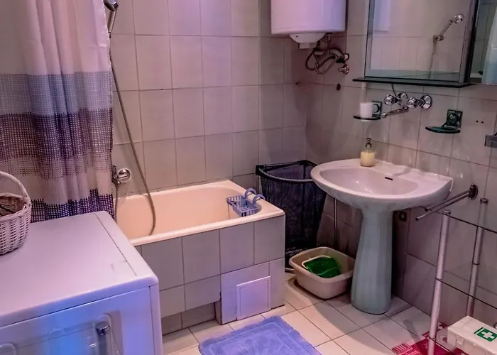 Gea Apartment Icici